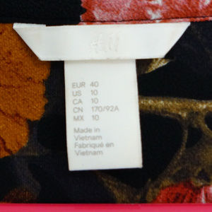 H&M Dresses - H&M Floral Button Up Long Sleeve Dress w/ Pockets H&M Dresses - H&M Floral Button Up Long Sleeve Dress w/ Pockets